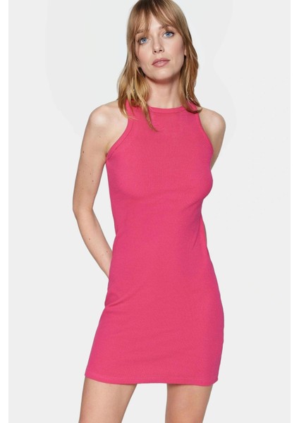 Pamuklu Bodycon Mini Elbise Halter Yaka Örme Kumaş Yazlık Rahat Özel Tasarım Profesyonel Görünüm