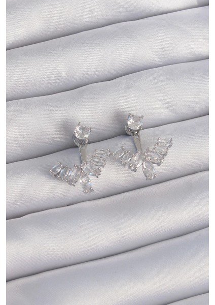 Bfs Pirinç Gümüş Renk Zirkon Taşlı V Model Küpe