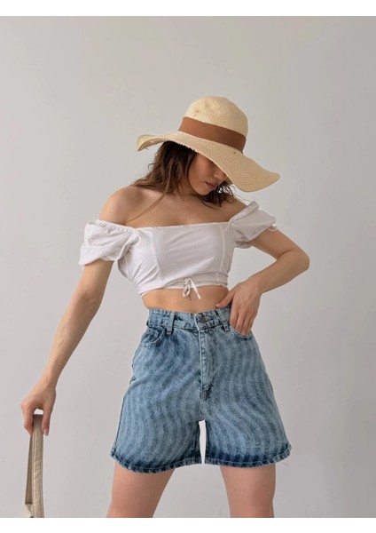 Paçası Püsküllü Desenli Denim Şort