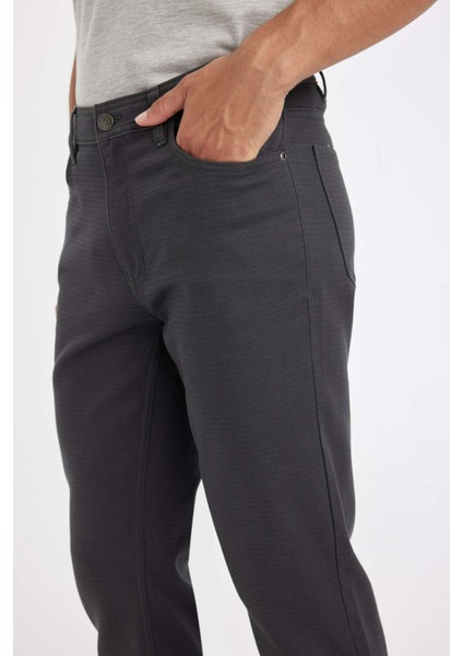 Regular Fit Normal Kesim Pantolon Düz Paça Cepli Basic Düz D1049AX24WN