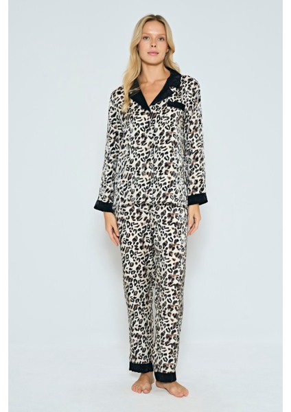 Viskon Leopar Desenli Önden Düğmeli Pijama Takımı