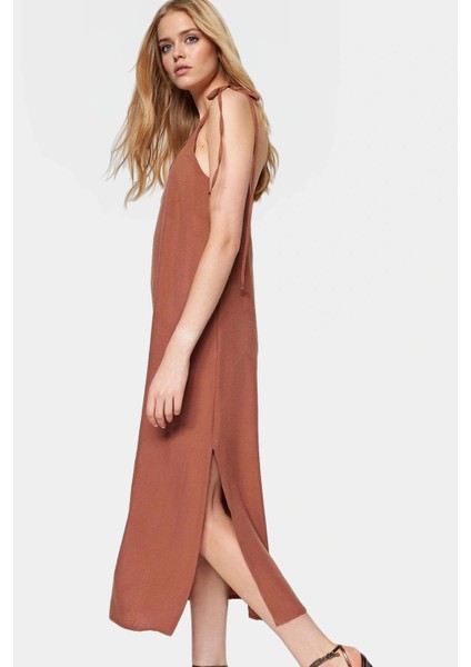 Kadın Shift Elbise Dokuma Polyester Kumaş Günlük Midi Boy Zarifane Tasarım Uzun Ömürlü