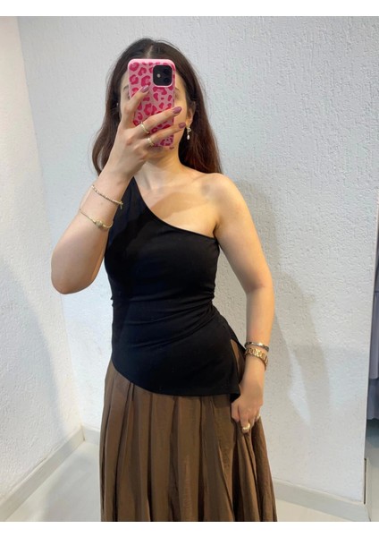 Tek Omuz Büzgülü Yırtmaçlı Bluz modelleri