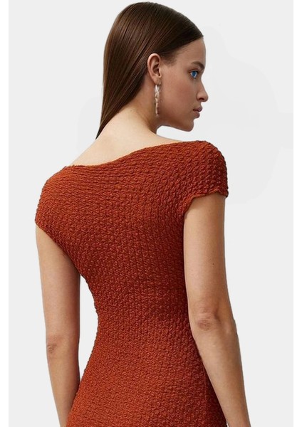 Şık Yazlık Örme Midi Elbise Bodycon Kalıp Kayık Yaka Esnek Kumaş Rahat ve modelleri