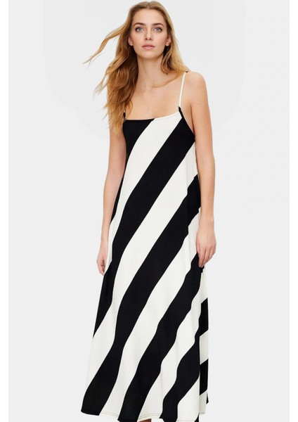 Maxi Elbise A Line Kalıp Ince Askılı Örme Kumaş Günlük Yazlık Seçkin Malzeme Özenle Seçilmiş fiyatları