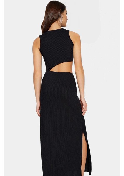 Maxi Örme Elbise Bisiklet Yaka Cut Out Detaylı 96% Polyester Rahat ve Şık Günlük Kullanım Için modelleri