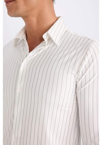 Slim Fit Dar Kesim Polo Yaka Uzun Kollu Gömlek D4533AX24AU