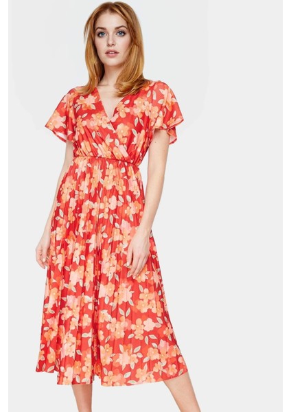 Skater Elbise Kısa Kollu Piliseli Örme Midi Astarlı Yazlık Profesyonel Görünüm Modern Stil