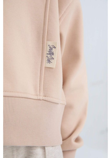 Kız Çocuk Relax Fit Bisiklet Yaka Basic Düz İçi Yumuşak Tüylü Sweatshirt D4298A824WN