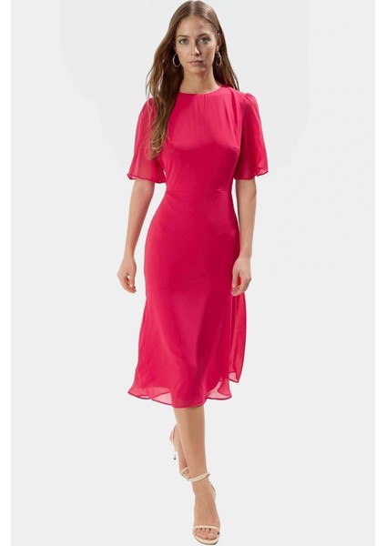 Yazlık Midi Elbise A Line Kesim Şifon Kumaş Melek Kol Polyester Kaliteli Işçilik Seçkin Malzeme fiyatları