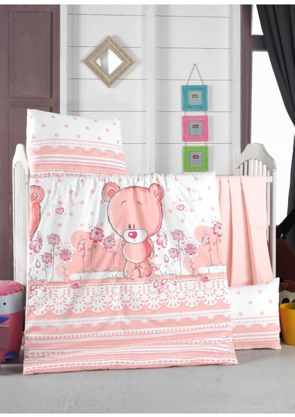 Desenli Bebek Nevresim Set (Nevresim, Çarşaf, 2 Adet Yastık Takım)