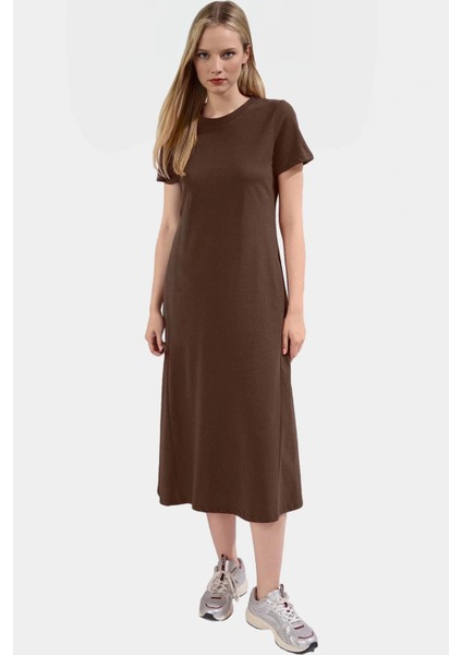 Cep Detaylı Pamuklu Örme Midi Elbise Bisiklet Yaka Rahat Kalıp Özel Tasarım Zarifane