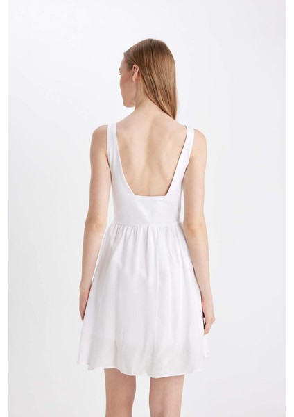 Coool Yuvarlak Yaka Beyaz Kalın Askılı Mini Elbise D5005AX24HS