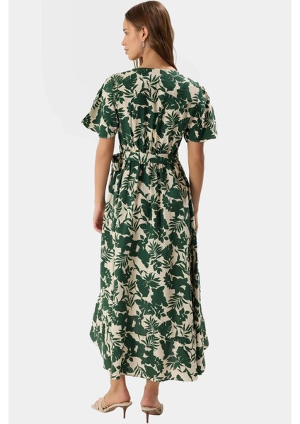 Rahat Kesim Çiçek Desenli Midi Elbise Viskoz Kumaştan Üretilmiştir Mükemmel Uyum fiyatları