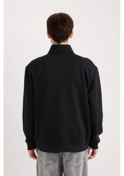 Regular Fit Dik Yaka Fermuarlı Baskılı Sweatshirt A4469AX24AU