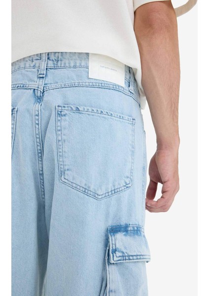 %100 Pamuk Baggy Fit Geniş Kalıp Normal Bel Geniş Paça Kargo Cepli Jean Pantolon C7376AX24AU