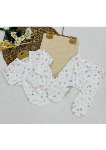 Baskılı Çıtçıtlı Badi, Alt ve Müslin Battaniyeli Yenidoğan Bebek 3lü Set