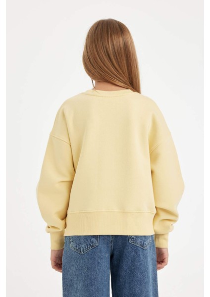 Kız Çocuk Relax Fit Bisiklet Yaka Baskılı Sweatshirt D2886A824WN