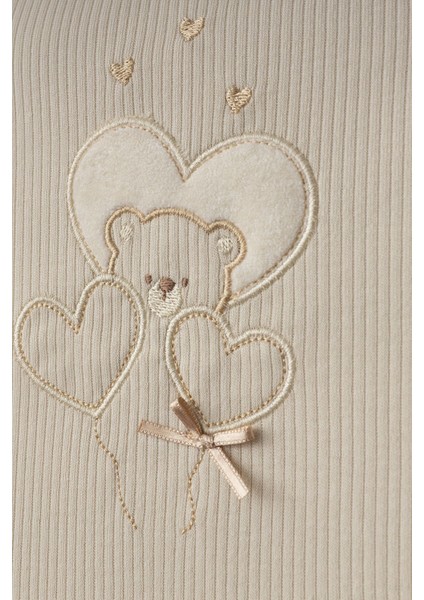 Kalpli Ayı Desenli 10 Parça Kutulu Yenidoğan Hastane Çıkışı Zıbın Seti fırsatları