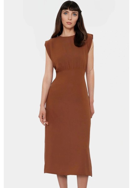 Yazlık Kadın Elbise Rahat Şık A Kesim Midi Model Polyester Kumaş Mükemmel Uyum Yüksek Kalite fiyatları