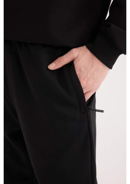 Regular Fit İnce Eşofman Altı Fermuar Cepli Beli Bağcıklı Lastikli Paça B3657AX25SP