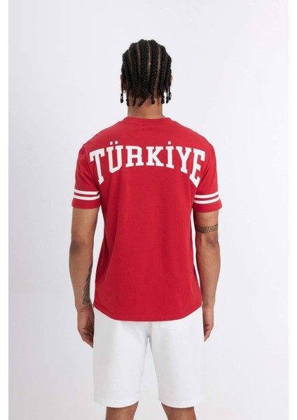 DeFactoFit Standart Fit Hakim Yaka Türkiye Baskılı Sporcu Kısa Kollu Tişört D5263AX24SM