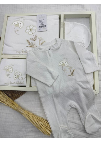 Sevimli Uğur Böceği Desenli 10 Parça Hastane Çıkışı Seti (Yenidoğan) modelleri