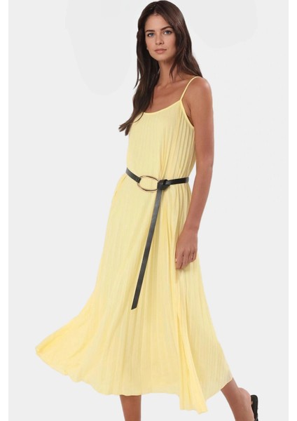 A Line Tül Maxi Elbise Örme Kumaş Halter Yaka Yırtmaçlı Rahat Kesim Mükemmel Uyum Trend Tasarım modelleri