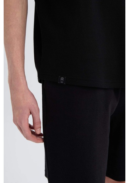Boxy Fit Bisiklet Yaka Kısa Kollu Basic Düz Waffle Siyah Tişört B4443AX25SP