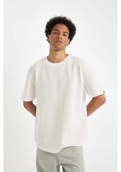 Boxy Fit Bisiklet Yaka Kısa Kollu Basic Düz Waffle Tişört B4443AX24AU