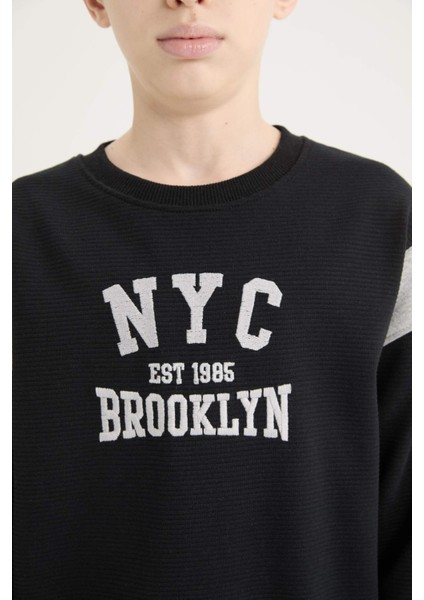 Erkek Çocuk 2'li Takım Baskılı Sweatshirt Beli Lastikli Eşofman Altı D4742A8NS