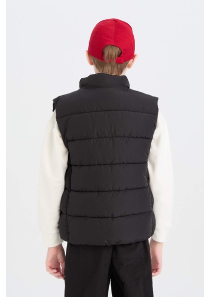 Erkek Çocuk Su Geçirmez Fermuarlı Basic Düz Dik Yaka Yelek D5905A825SP