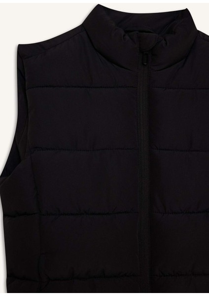 Erkek Çocuk Su Geçirmez Fermuarlı Basic Düz Dik Yaka Yelek D5905A825SP