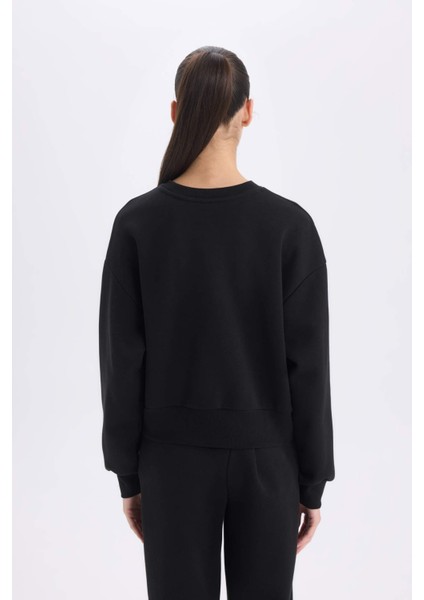 Boxy Fit Bisiklet Yaka Kalın Basic Düz Sweatshirt B8568AX24WN