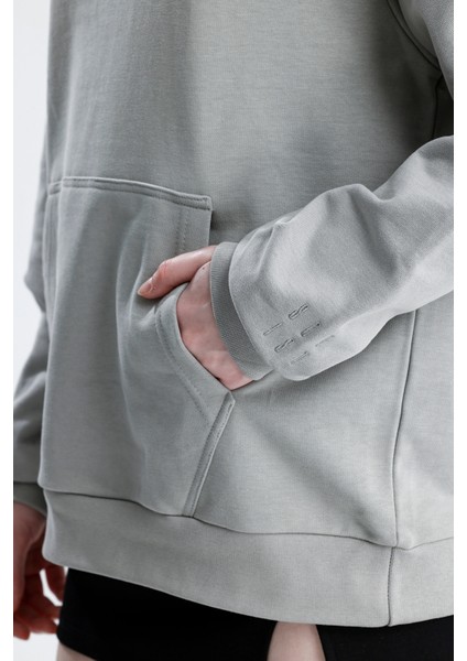 Gri Relaxed Fit Unisex Hoodie %100 Pamuk Kapüşonlu Kanguru Cepli Düz Renk modelleri