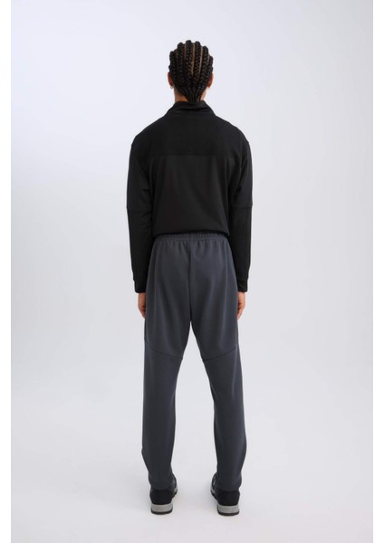 Fit Kalın Jogger Eşofman Altı Standart Fit Cepli Sporcu Beli Lastikli D6312AX24WN