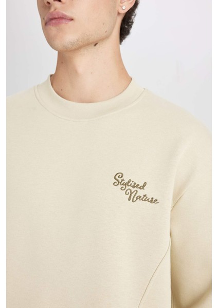 Boxy Fit Bisiklet Yaka Sırt Baskılı Sweatshirt C7051AX24AU