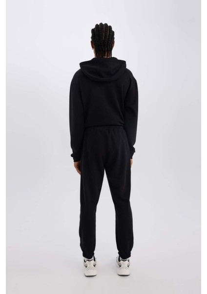Fit NBA Wordmark Kalın Jogger Eşofman Altı Standart Fit Cepli Lastikli Paça D6576AX25SP
