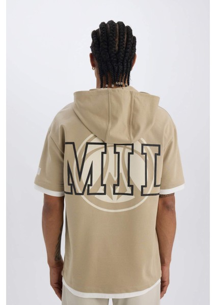 Fit NBA Milwaukee Bucks Oversize Geniş Kalıp Kapüşonlu Sırt Baskılı Kısa Kollu Tişört D6708AX25SP