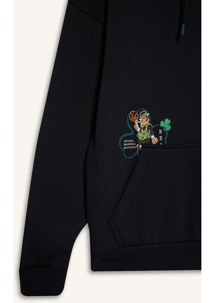 DeFacto Fit NBA Boston Celtics Oversize Geniş Kalıp Kapüşonlu Kalın Sporcu Sweatshirt D6690AX25SP