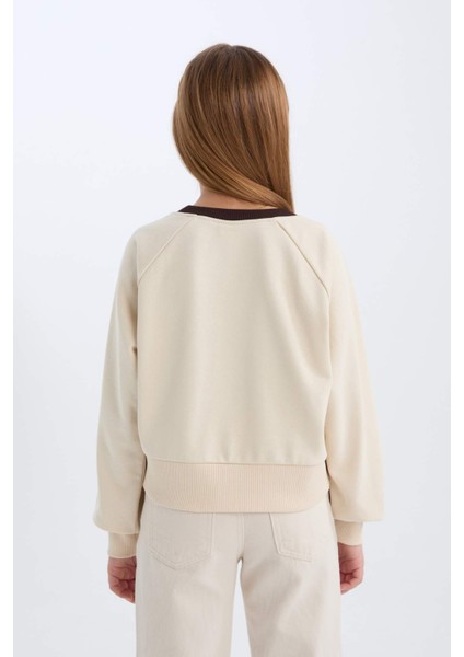 Kız Çocuk Relax Fit Bisiklet Yaka Baskılı İçi Yumuşak Tüylü Sweatshirt D7042A824WN