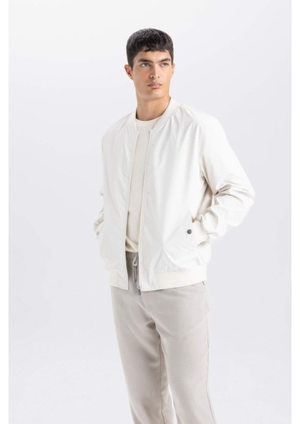 Slim Fit Bomber Mont Ceket Dar Kesim Kolej Yaka Fermuarlı Çift Cepli Mevsimlik Hafif D7319AX25SP