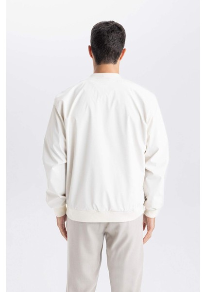 Slim Fit Bomber Mont Ceket Dar Kesim Kolej Yaka Fermuarlı Çift Cepli Mevsimlik Hafif D7319AX25SP