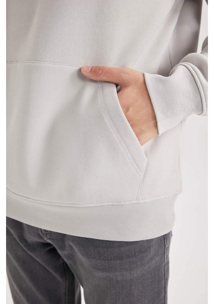 Regular Fit Kapüşonlu Kanguru Cepli İçi Yumuşak Tüylü Basic Düz Sweatshirt X8283AZ25SP