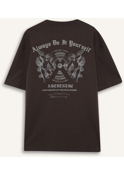 %100 Pamuk Boxy Fit Bisiklet Yaka Sırt Baskılı Kısa Kollu Tişört D5511AX25SP