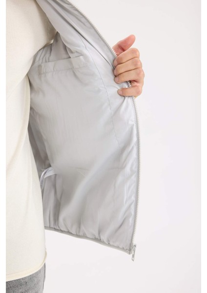 Regular Fit Dik Yaka Fermuarlı Şişme Yelek D6286AX25SP