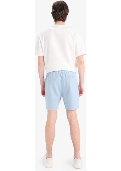 Slim Fit Dar Kesim Dar Paça Basic Düz Şort B8674AX25SP