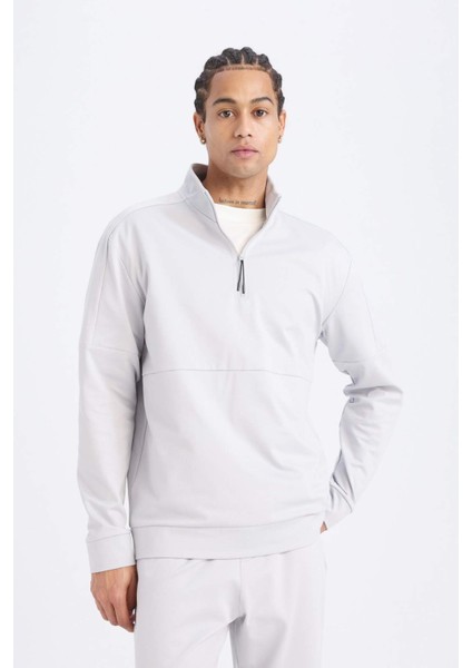 DefactoFit Standart Fit Dik Yaka Fermuarlı Skuba Dalgıç Kumaş Sporcu Sweatshirt D7305AX25SP