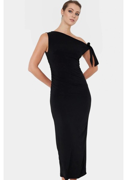 Vücuda Oturan Maxi Elbise Tek Omuz Asimetrik Yaka Polyester Kumaş Rahat Kullanım modelleri