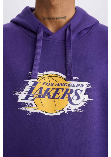 Fit NBA Los Angeles Lakers Standart Fit Kapüşonlu Baskılı Kalın Sporcu Sweatshirt D8512AX24AU
